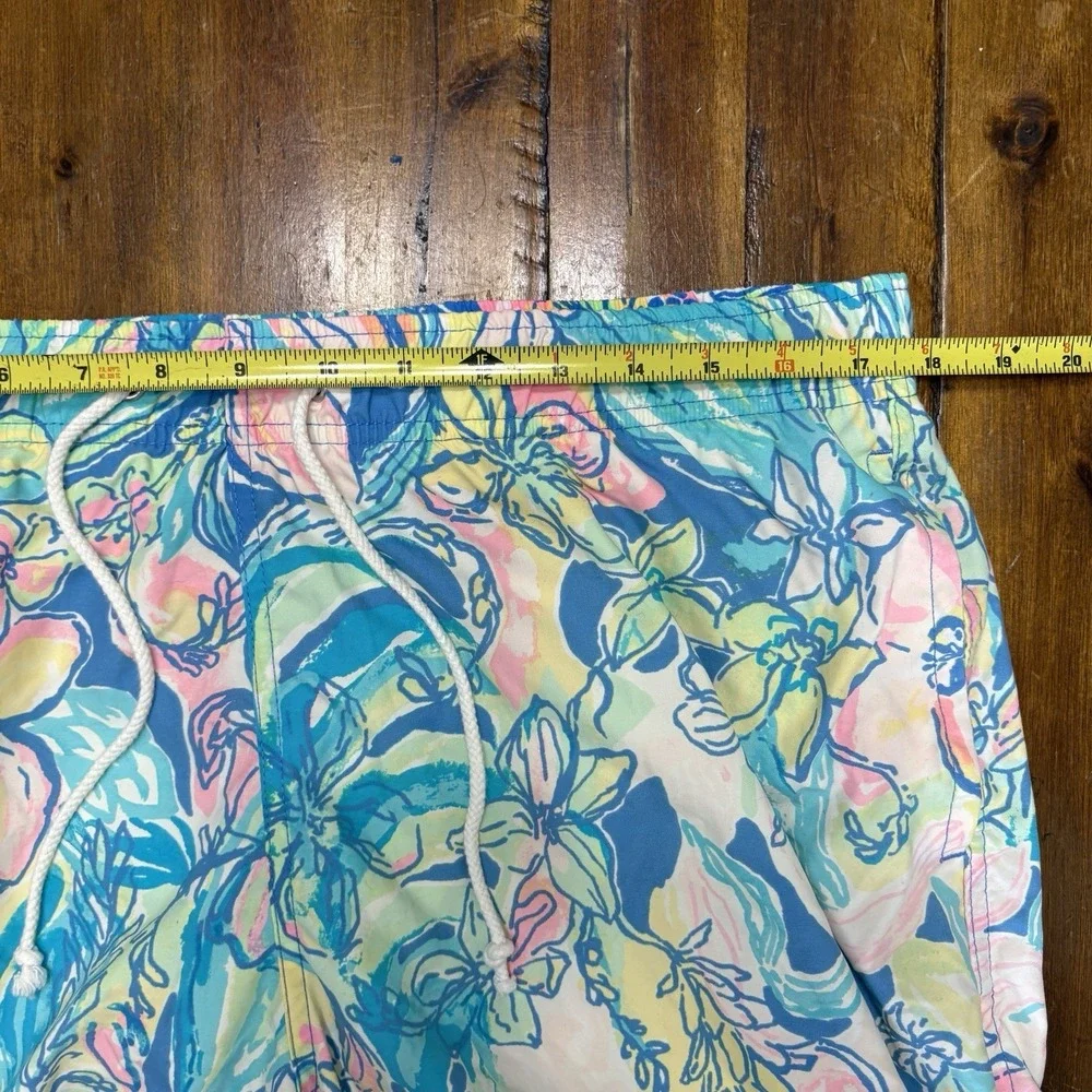 Lily Pulitzer Mens Stuff Swim Capri Trunks Shorts XL Tropical Floral Colorful